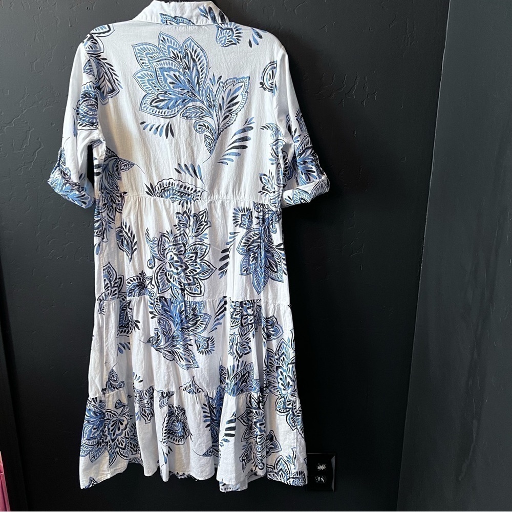 MLLE GABRIELLE • White & Blue print Dress Size S oversized dress No belt - Picture 9 of 12